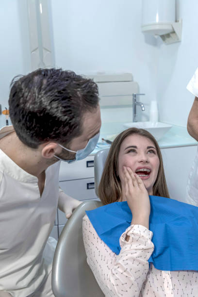 Best Emergency Orthodontic Repairs in Wolcottville, IN