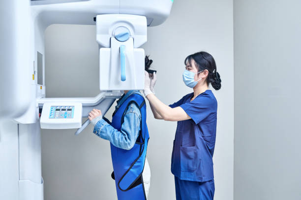 Best Emergency Broken Tooth Repair in Wolcottville, IN